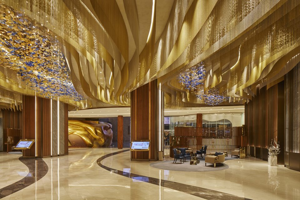 014-MGM-Cotai-Interiors-by-Rockwell-Group-960x640.jpg