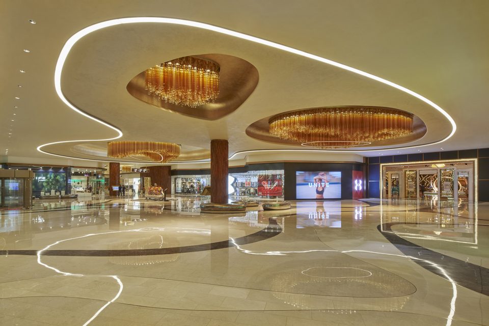 015-MGM-Cotai-Interiors-by-Rockwell-Group-960x640.jpg