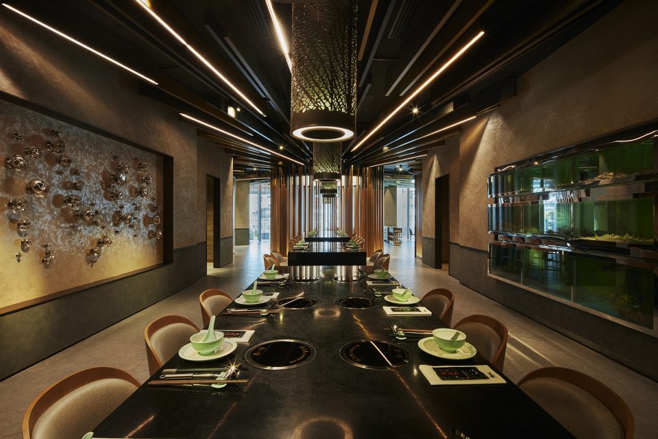 008-MGM-Cotai-Interiors-by-Rockwell-Group-960x640.jpg