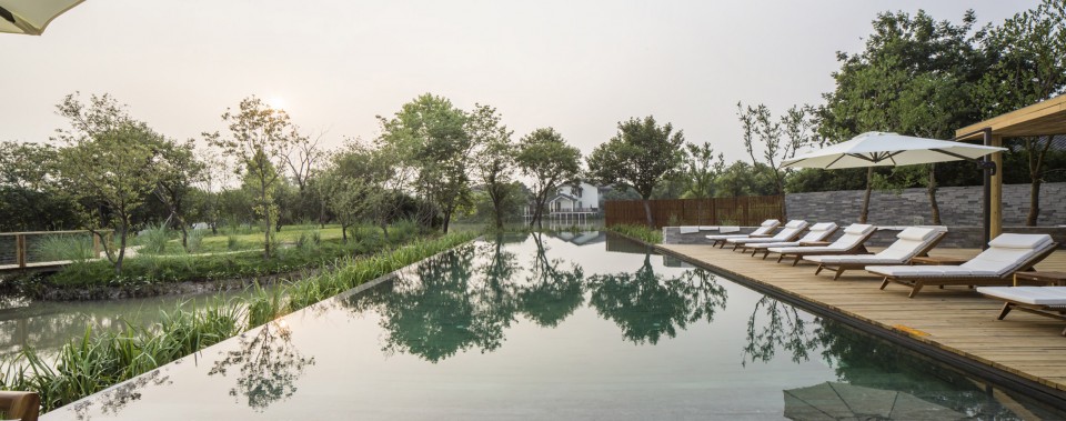 0032-Hangzhou-Blossom-Hill-Hotel-by-naco-architectures-34-960x379.jpg