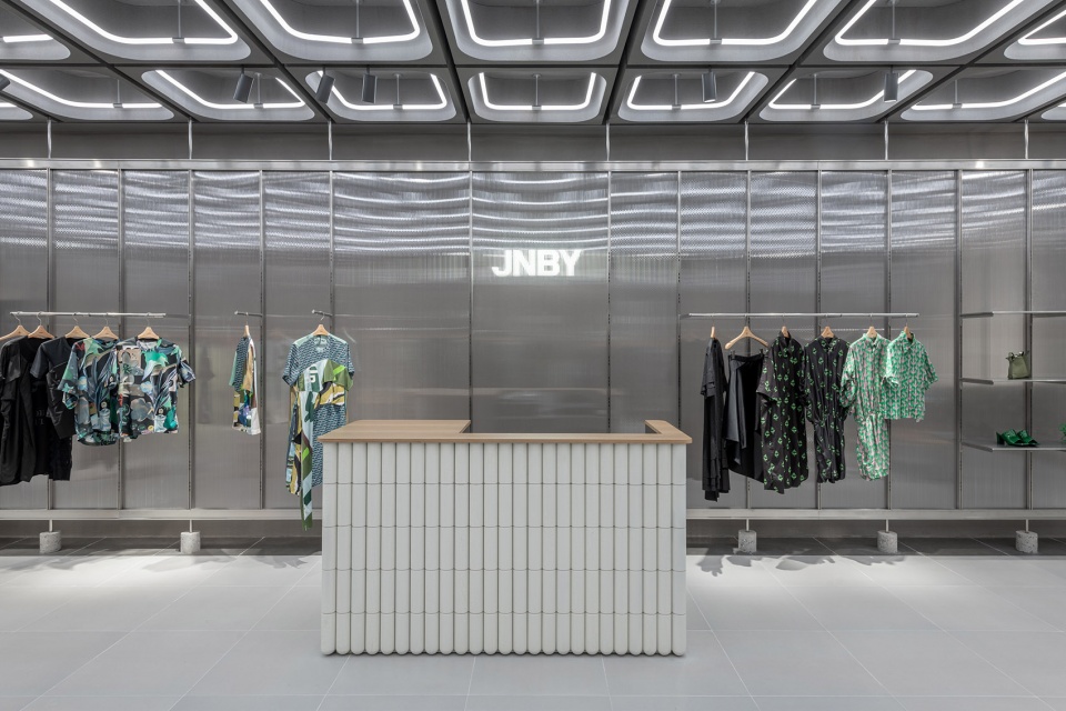 03-JNBY-Store_Linehouse-960x640.jpg